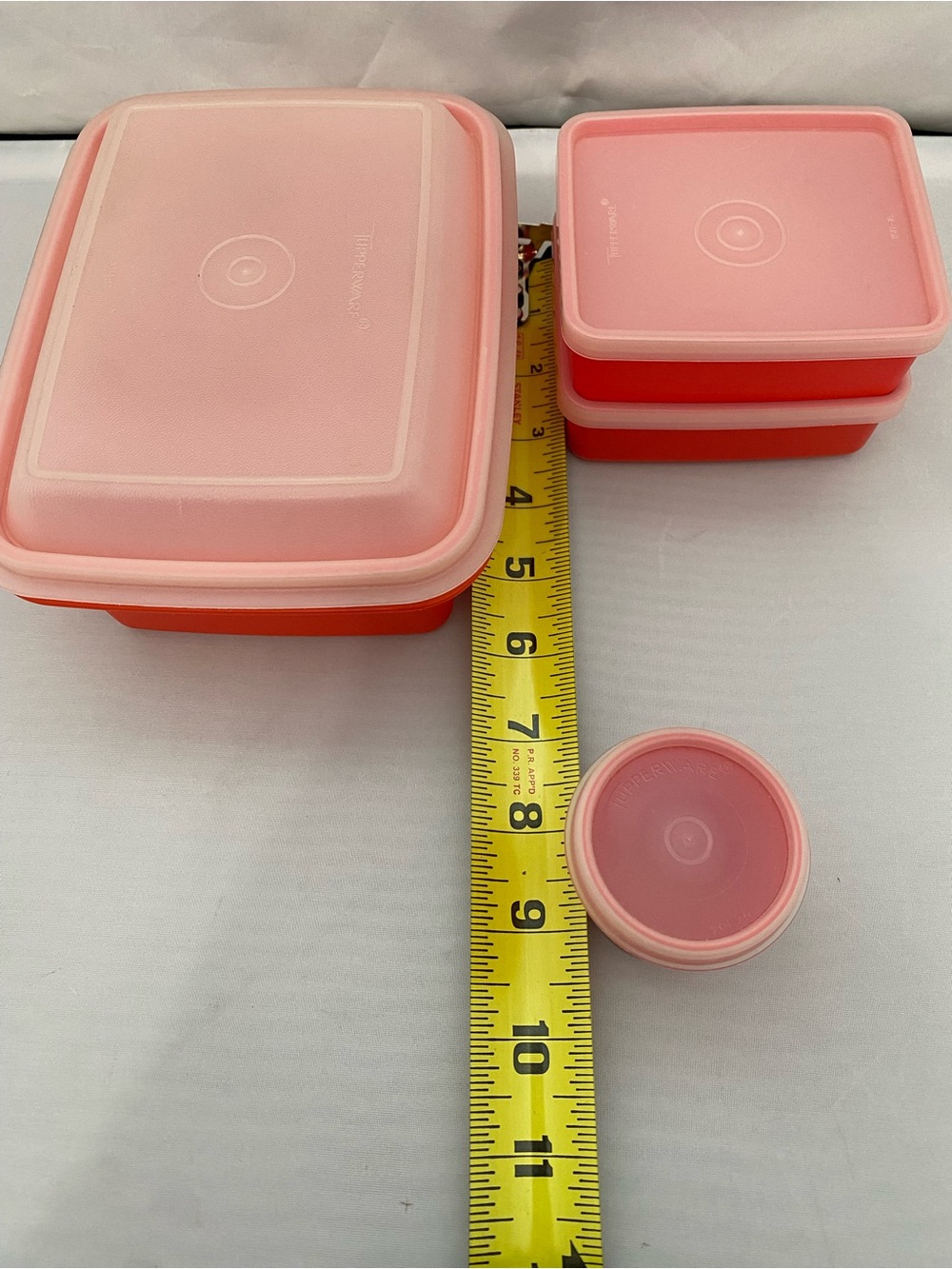 Tupperware Mini Lunch Container Set - Picture 4 of 16